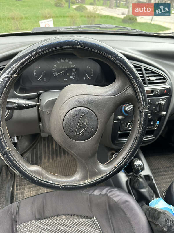 Седан Daewoo Lanos 2004 в Александрие