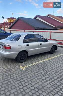 Седан Daewoo Lanos 2005 в Львове