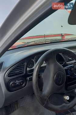 Седан Daewoo Lanos 2005 в Львове