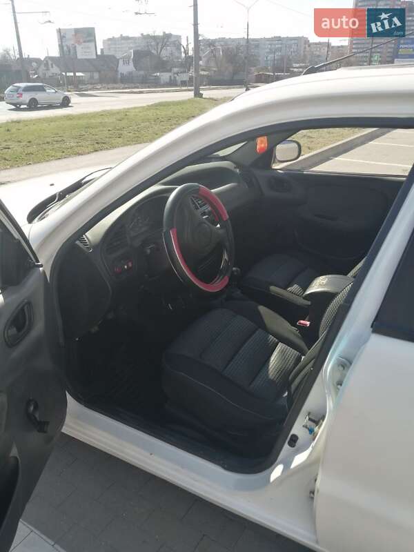 Седан Daewoo Lanos 2005 в Білій Церкві