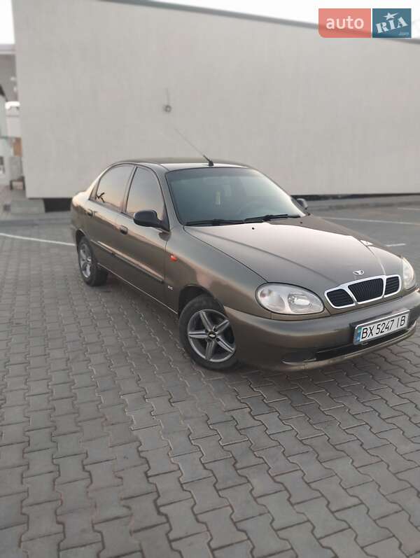Седан Daewoo Lanos 2004 в Томашполі