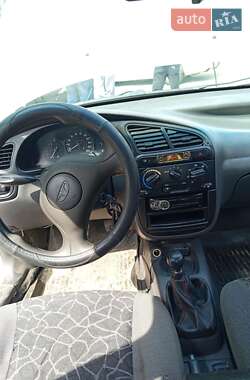 Седан Daewoo Lanos 2003 в 