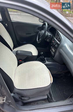 Седан Daewoo Lanos 2008 в 