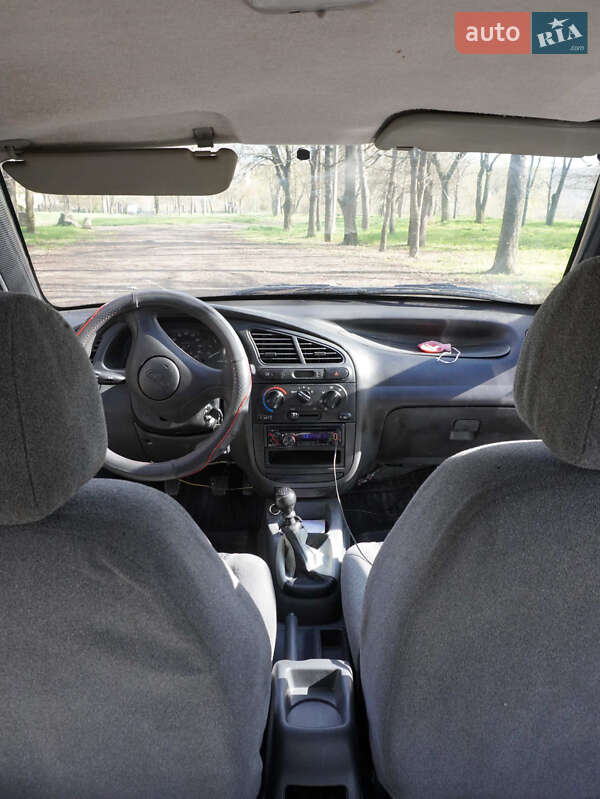 Седан Daewoo Lanos 2008 в Ямполе