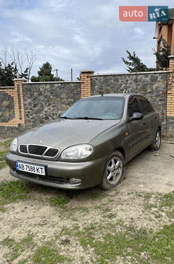Седан Daewoo Lanos 2004 в 