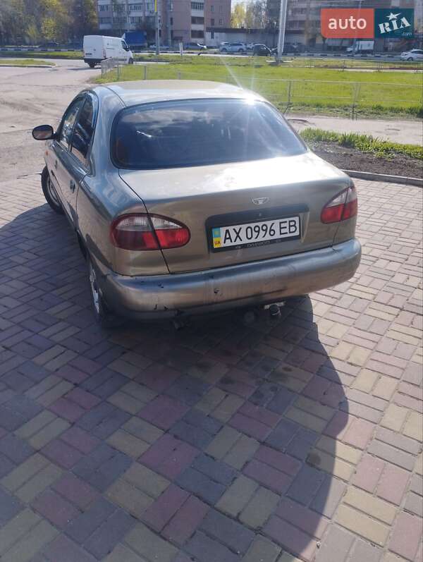 Седан Daewoo Lanos 2003 в Харкові