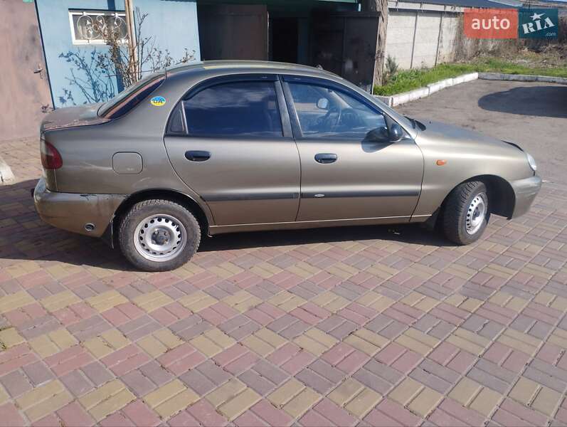 Седан Daewoo Lanos 2003 в Харкові