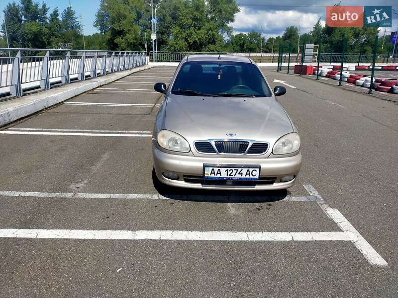 Седан Daewoo Lanos 2004 в 
