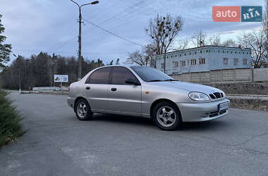 Седан Daewoo Lanos 2002 в 
