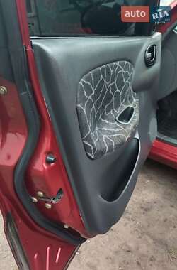 Седан Daewoo Lanos 2004 в 