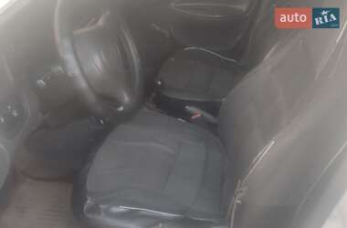 Седан Daewoo Lanos 2011 в 
