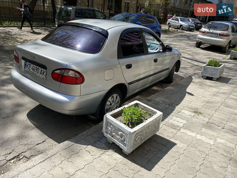 Седан Daewoo Lanos 2006 в Дніпрі