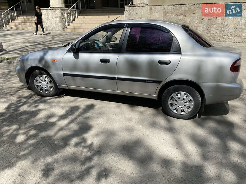 Седан Daewoo Lanos 2006 в Дніпрі