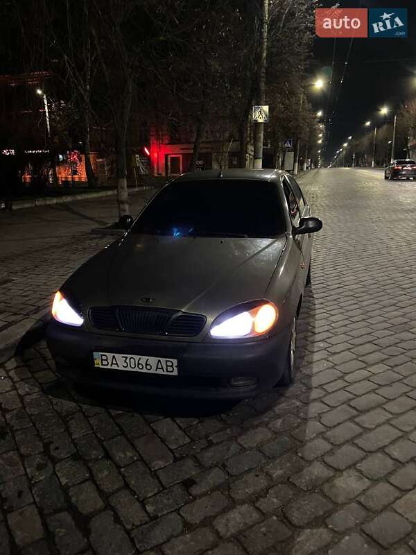 Седан Daewoo Lanos 2005 в Бобринце