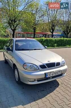 Седан Daewoo Lanos 2003 в Чернівцях