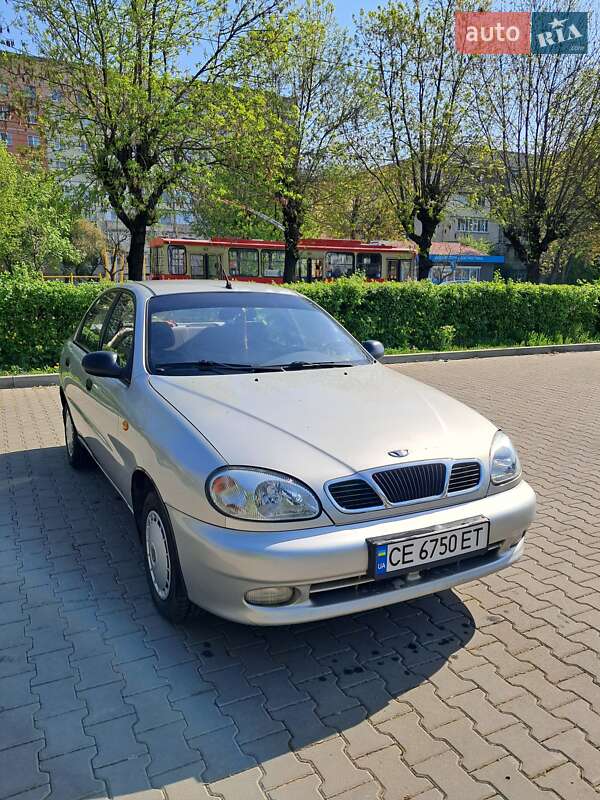 Седан Daewoo Lanos 2003 в 