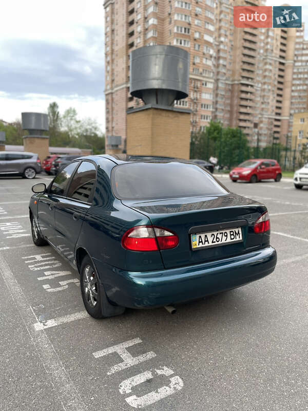 Седан Daewoo Lanos 2006 в Києві