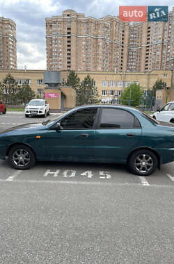 Седан Daewoo Lanos 2006 в Києві