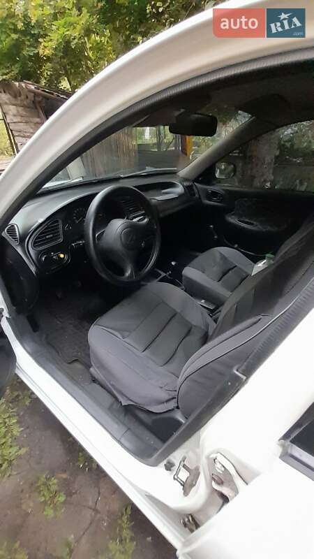 Седан Daewoo Lanos 2003 в Днепре