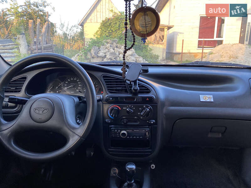 Седан Daewoo Lanos 2003 в Тернополе