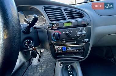 Седан Daewoo Lanos 2011 в 