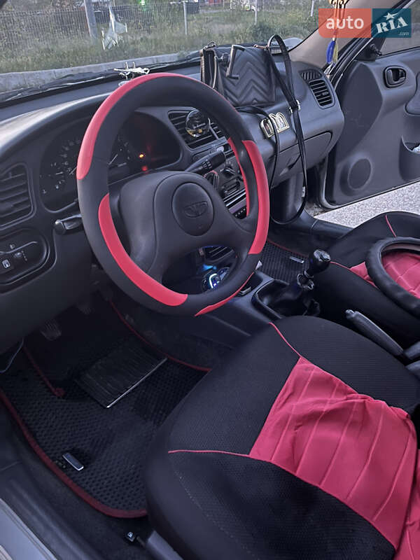 Хэтчбек Daewoo Lanos 2007 в Запорожье