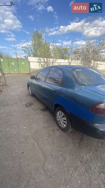 Седан Daewoo Lanos 2003 в Харькове