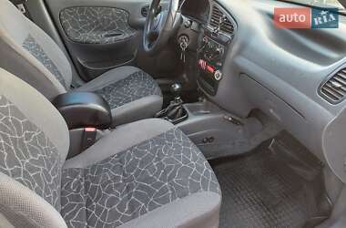 Седан Daewoo Lanos 2003 в 