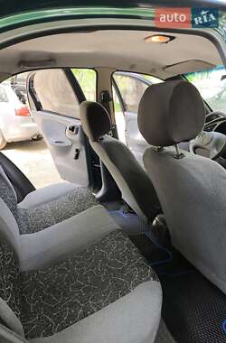 Седан Daewoo Lanos 2005 в 