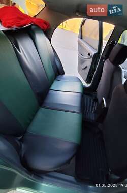 Седан Daewoo Lanos 2009 в 