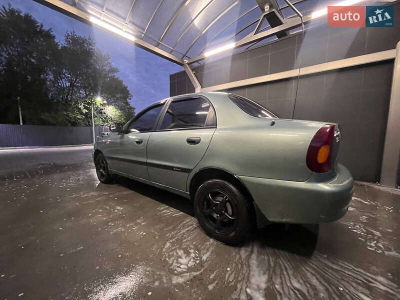 Седан Daewoo Lanos 2009 в Днепре