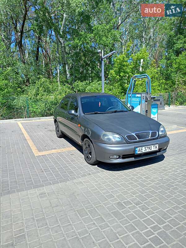 Седан Daewoo Lanos 1998 в 