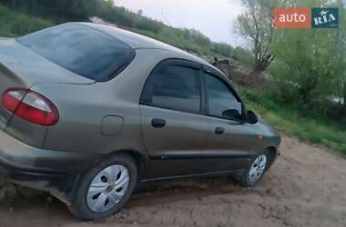 Седан Daewoo Lanos 2003 в Галиче