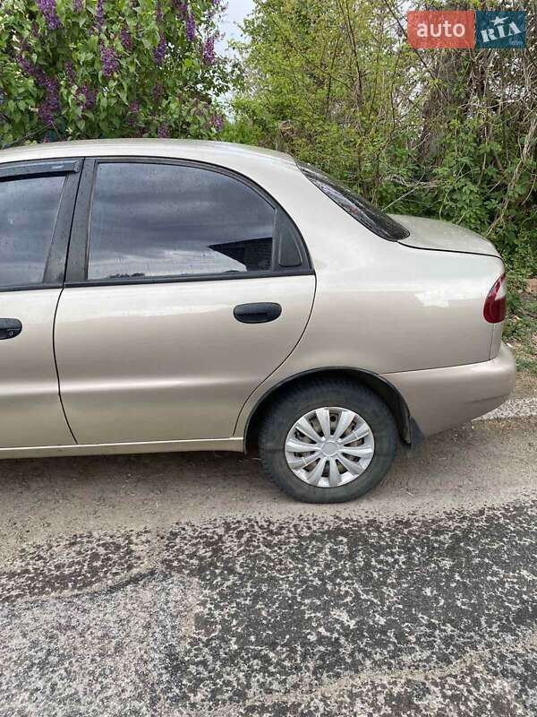 Седан Daewoo Lanos 2008 в Литине