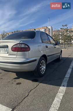 Седан Daewoo Lanos 2004 в 