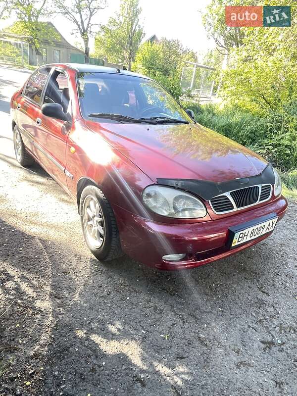 Седан Daewoo Lanos 2004 в Одессе