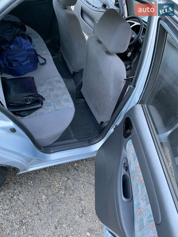 Седан Daewoo Lanos 2005 в Николаеве