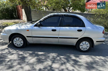 Седан Daewoo Lanos 2004 в 
