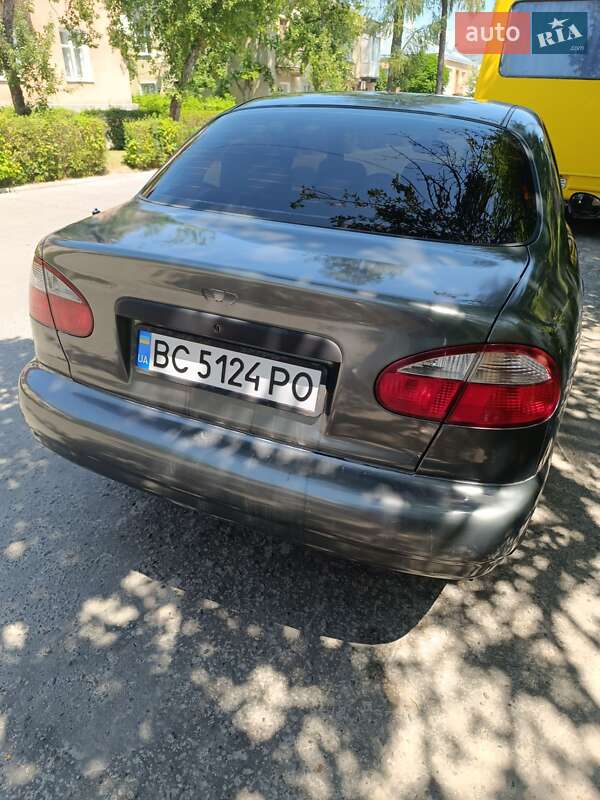 Седан Daewoo Lanos 2001 в Николаеве фото 4 Седан Daewoo Lanos 2001 в Николаеве
