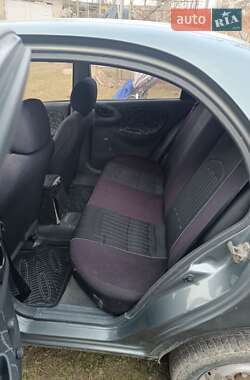Седан Daewoo Lanos 2001 в 