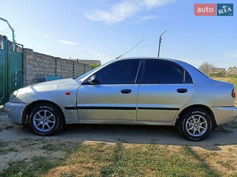 Седан Daewoo Lanos 2006 в Березовке
