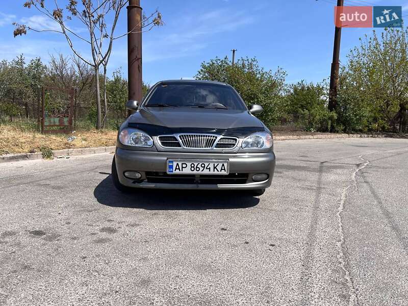 Седан Daewoo Lanos 2004 в Запорожье