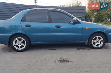Седан Daewoo Lanos 2012 в 