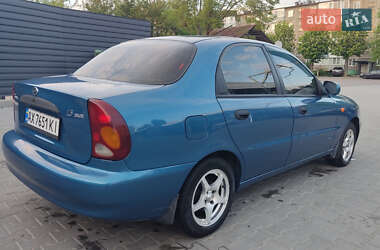 Седан Daewoo Lanos 2012 в 