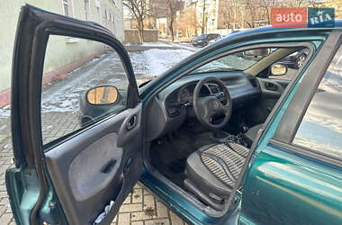 Седан Daewoo Lanos 2004 в 