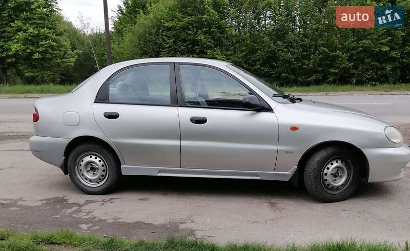 Седан Daewoo Lanos 2001 в Трускавце