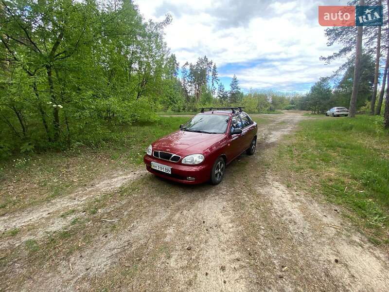 Седан Daewoo Lanos 2006 в Киеве
