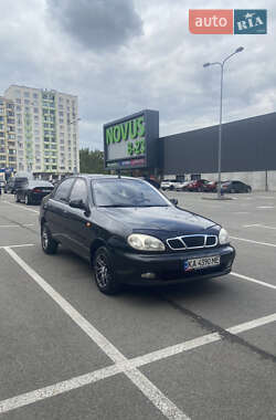 Седан Daewoo Lanos 2008 в Вишневому