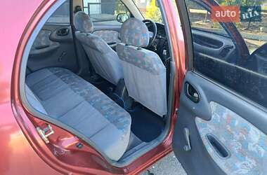 Седан Daewoo Lanos 2000 в 