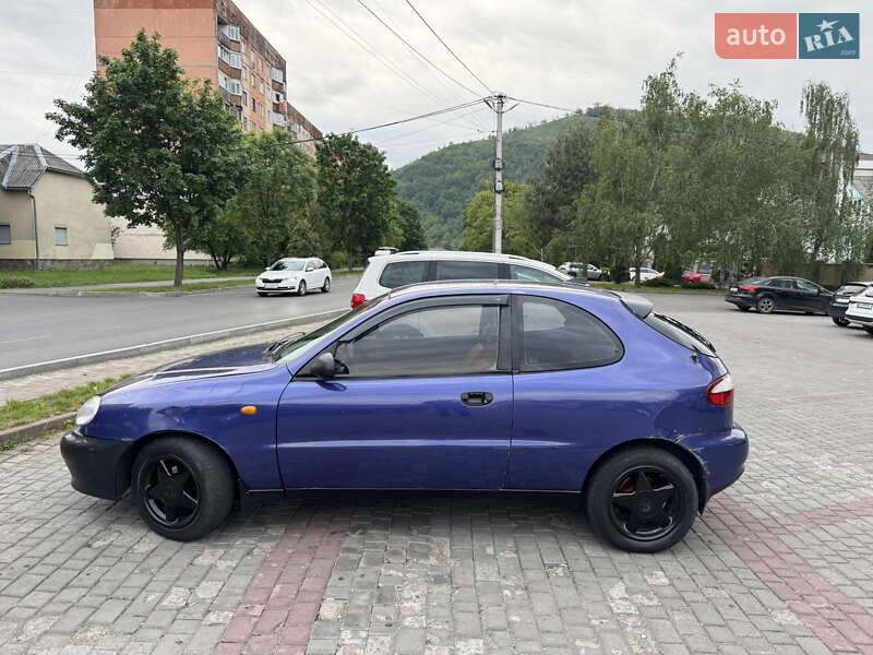 Хетчбек Daewoo Lanos 1998 в Мукачевому